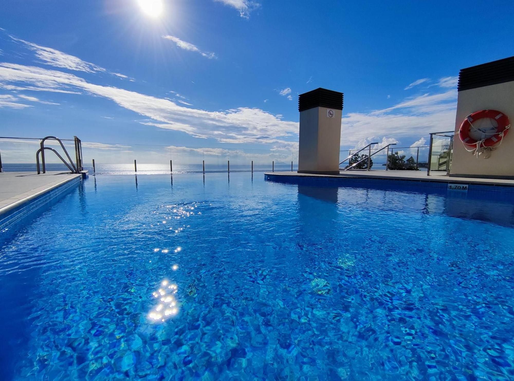 דירות אסטפונה Luxury Duplex Infinity Pool Ehhouse מראה חיצוני תמונה